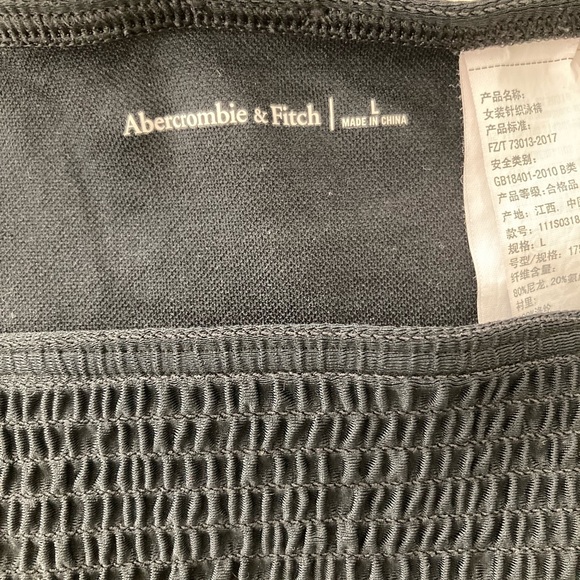 Abercrombie bathing suit - Picture 2 of 3